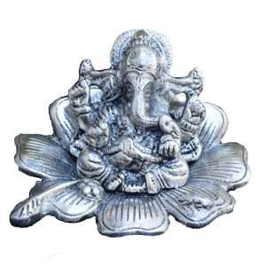 bring-peace-to-your-home-with-the-lord-ganesha-statue-on-flower-bh-0845.jpg