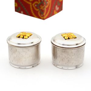 german-silver-dibbi-with-butterfly-motif-on-lid-bh-0428.jpg